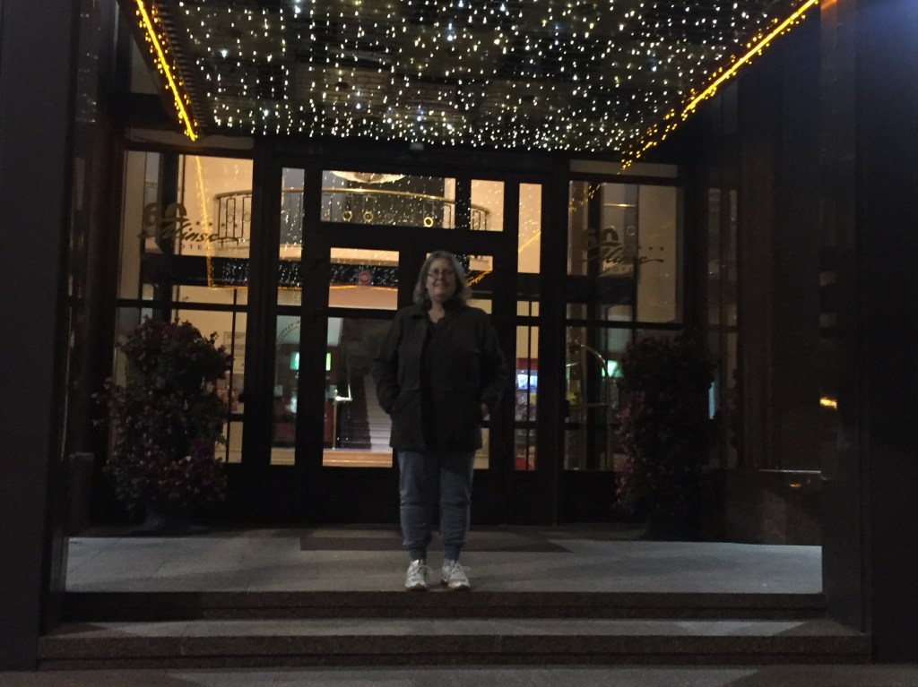 Hotel Minsk Entrance