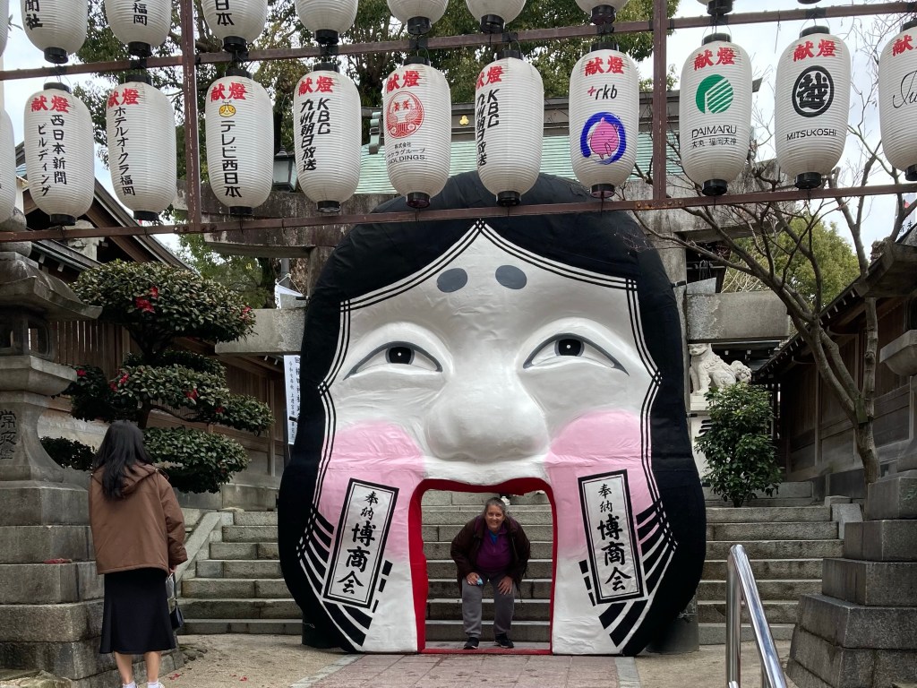 Entry to Kushida Shrine