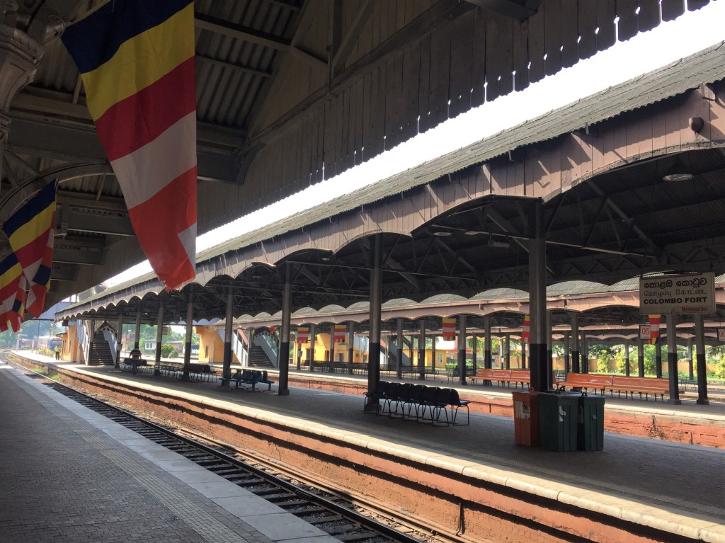 Colombo Fort Station
