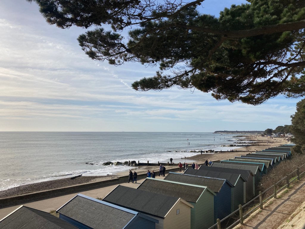 101 Things to do in Bournemouth – Friars Cliff&nbsp;Beach
