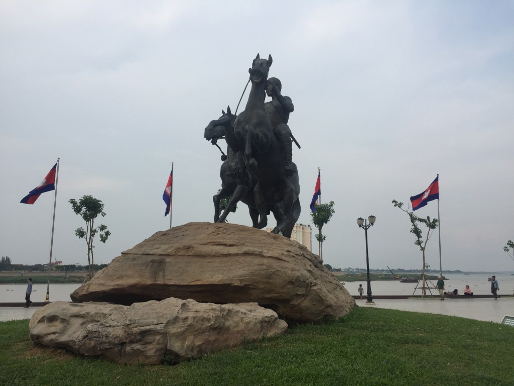 Walk along the Mekong