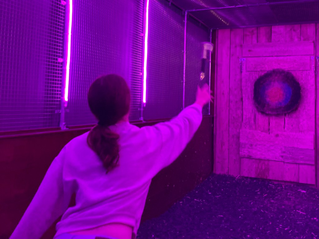 Axe Throwing at Boom Battle Bar