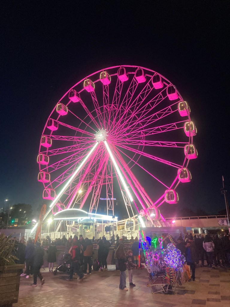 Bournemouth Big Wheel in Purple
