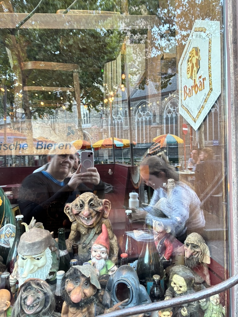 Drinks at Trollekelder Ghent